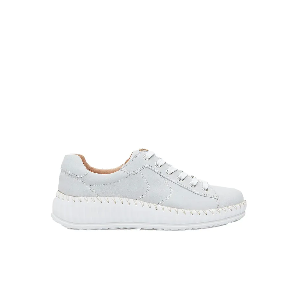 Bata Sneakers Comfit Nubuck Femme