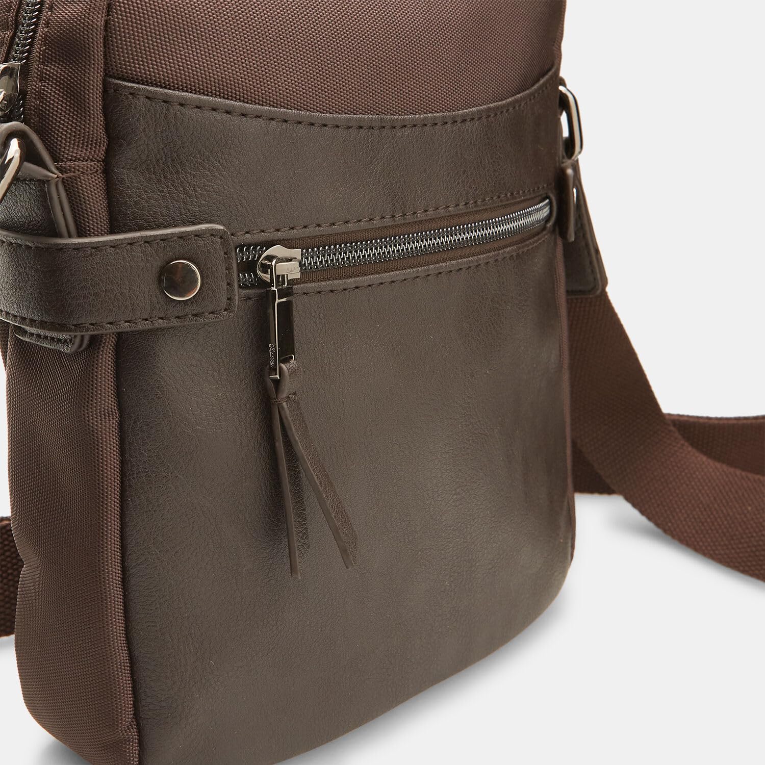 Bata Sacs sacoche homme tissu marron léger