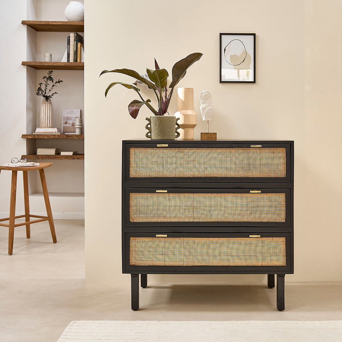 Berah Getah Blaise commode manguier cannage noir 90 cm