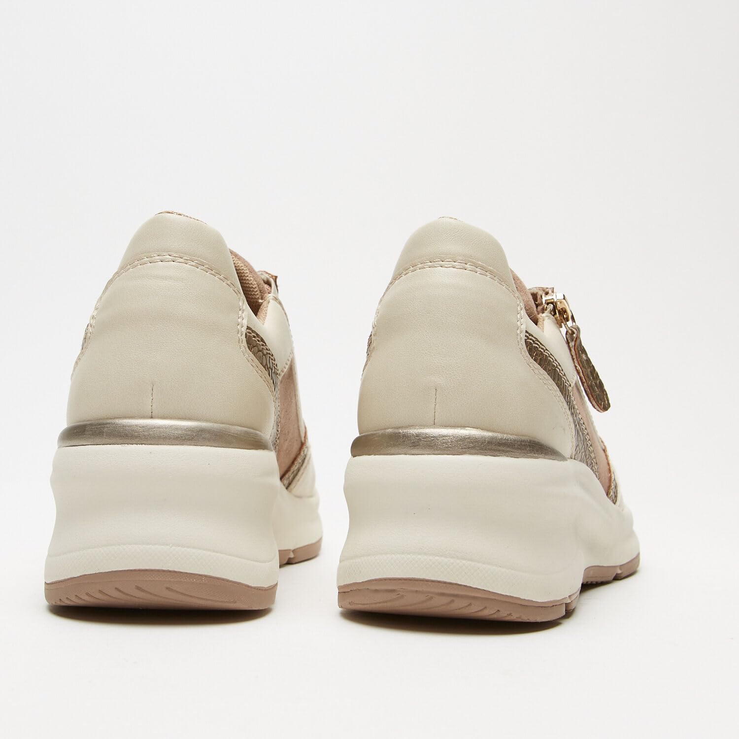 Bata Sneakers baskets compensées femme confort