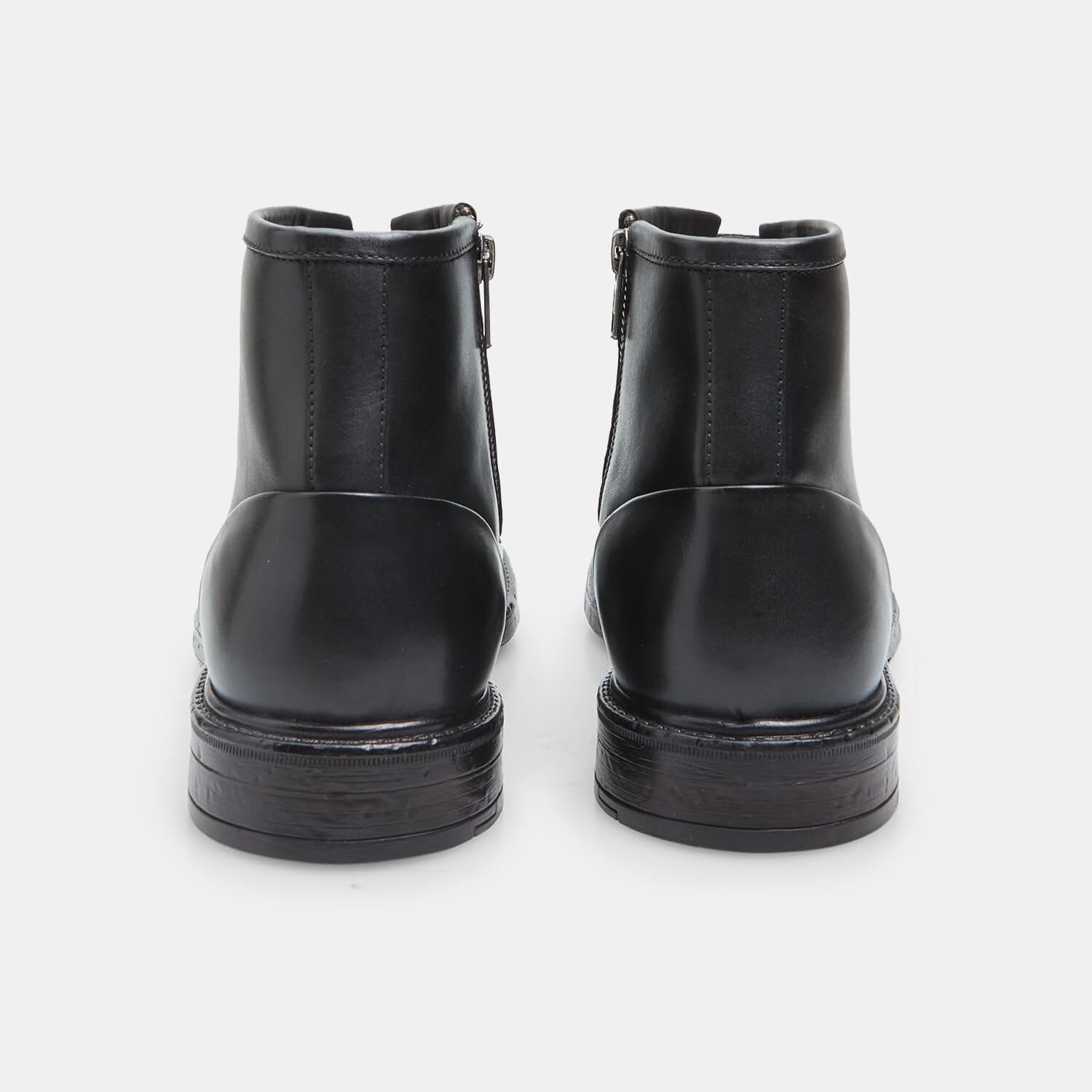 Bata Boots lacées homme cuir marron classique