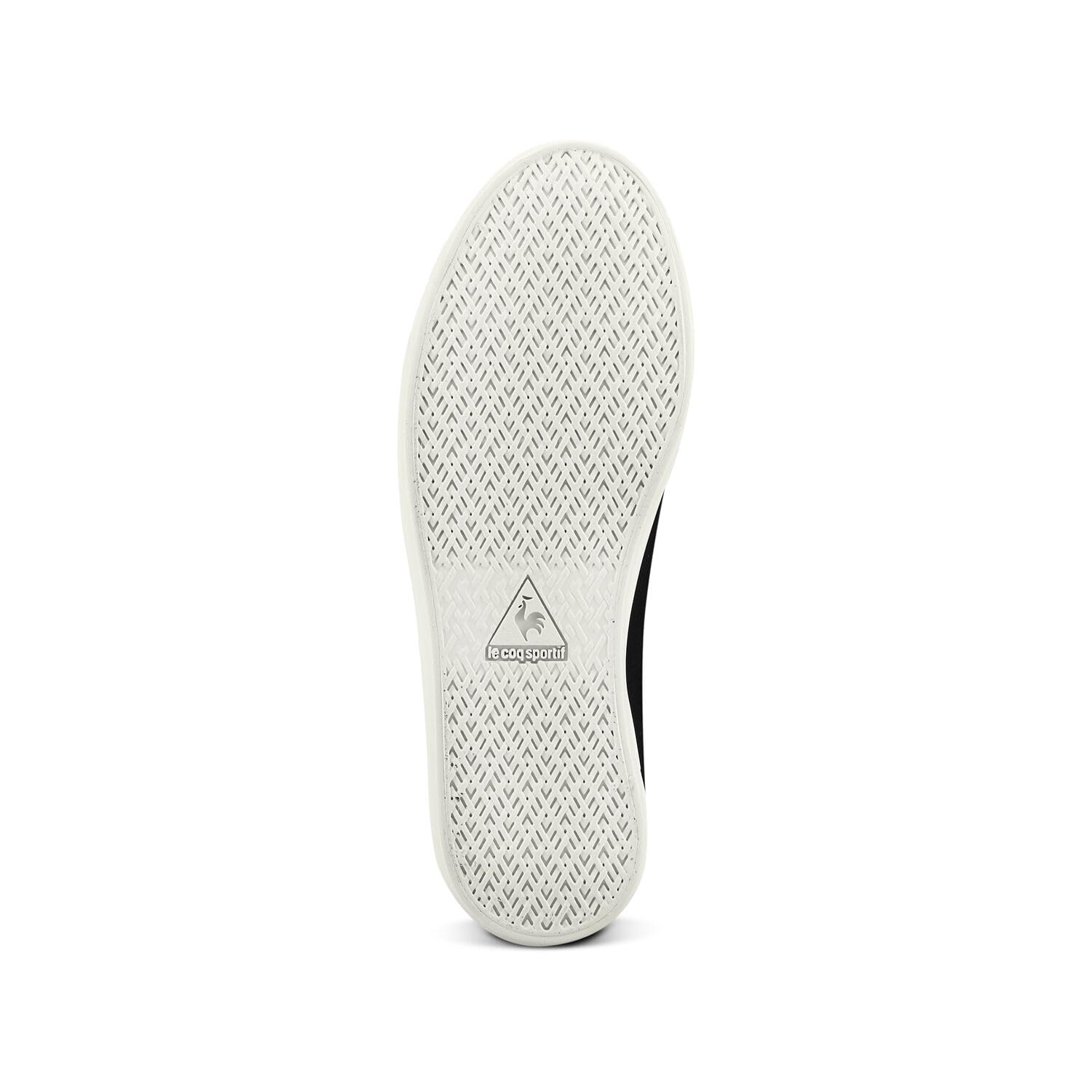 Bata North Star Striker Sneakers femme gomme