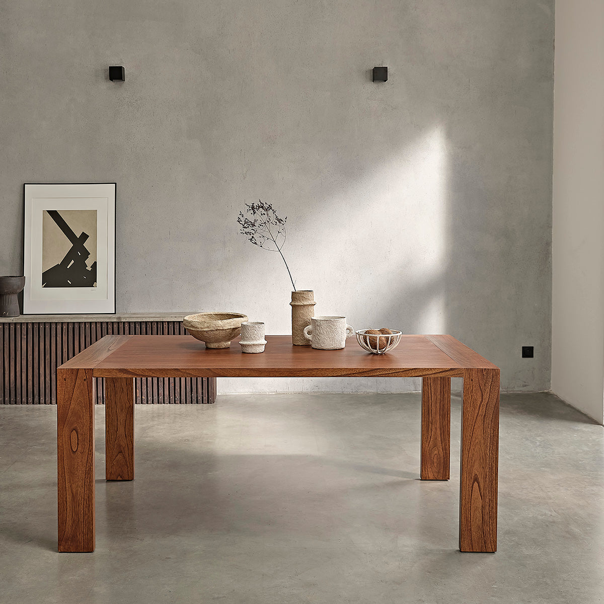 Berah Getah Milo table mindi noyer 180 cm 8 pers.