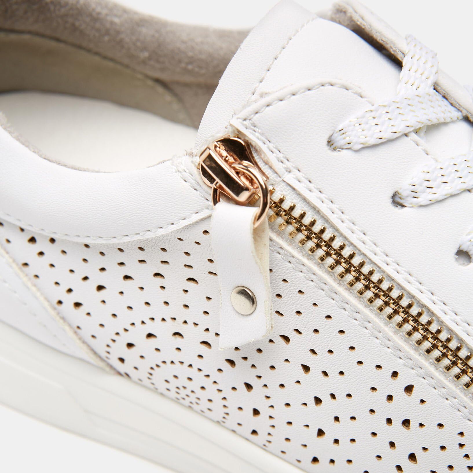 Bata Sneakers Femme ajourées baskets confort ville