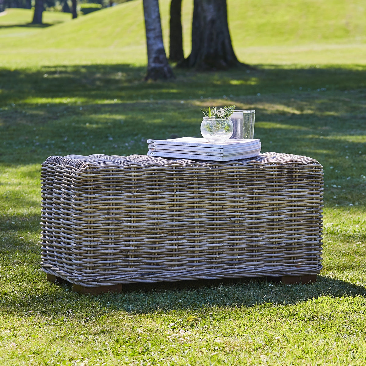 Berah Getah MUSA table basse kubu naturel avec coussin