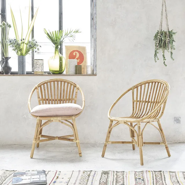 Berah Getah Paola lot 2 fauteuils rotin naturel coussin