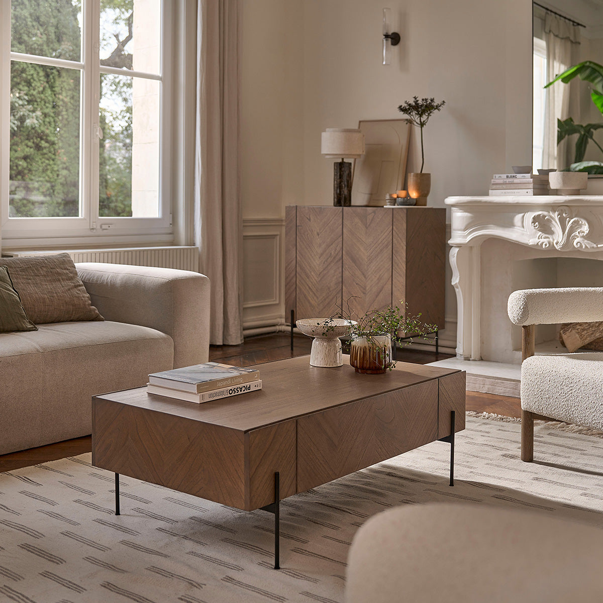 Berah Getah Calix table basse mindi métal 120 cm noyer
