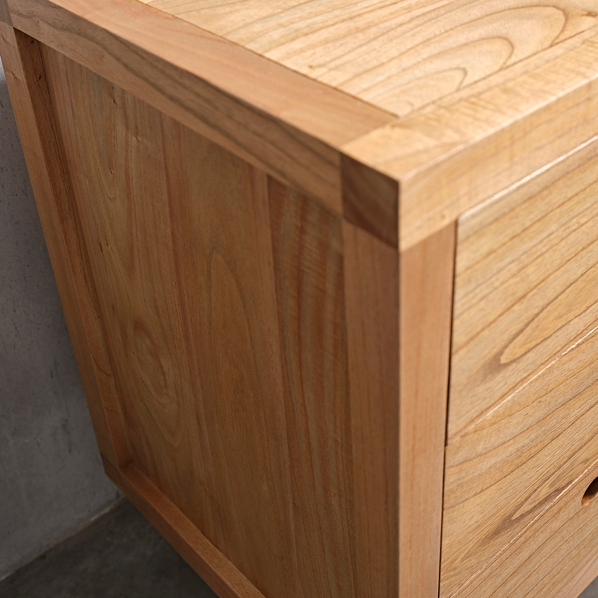 Berah Getah Esmée commode mindi massif 110 cm 3 tiroirs
