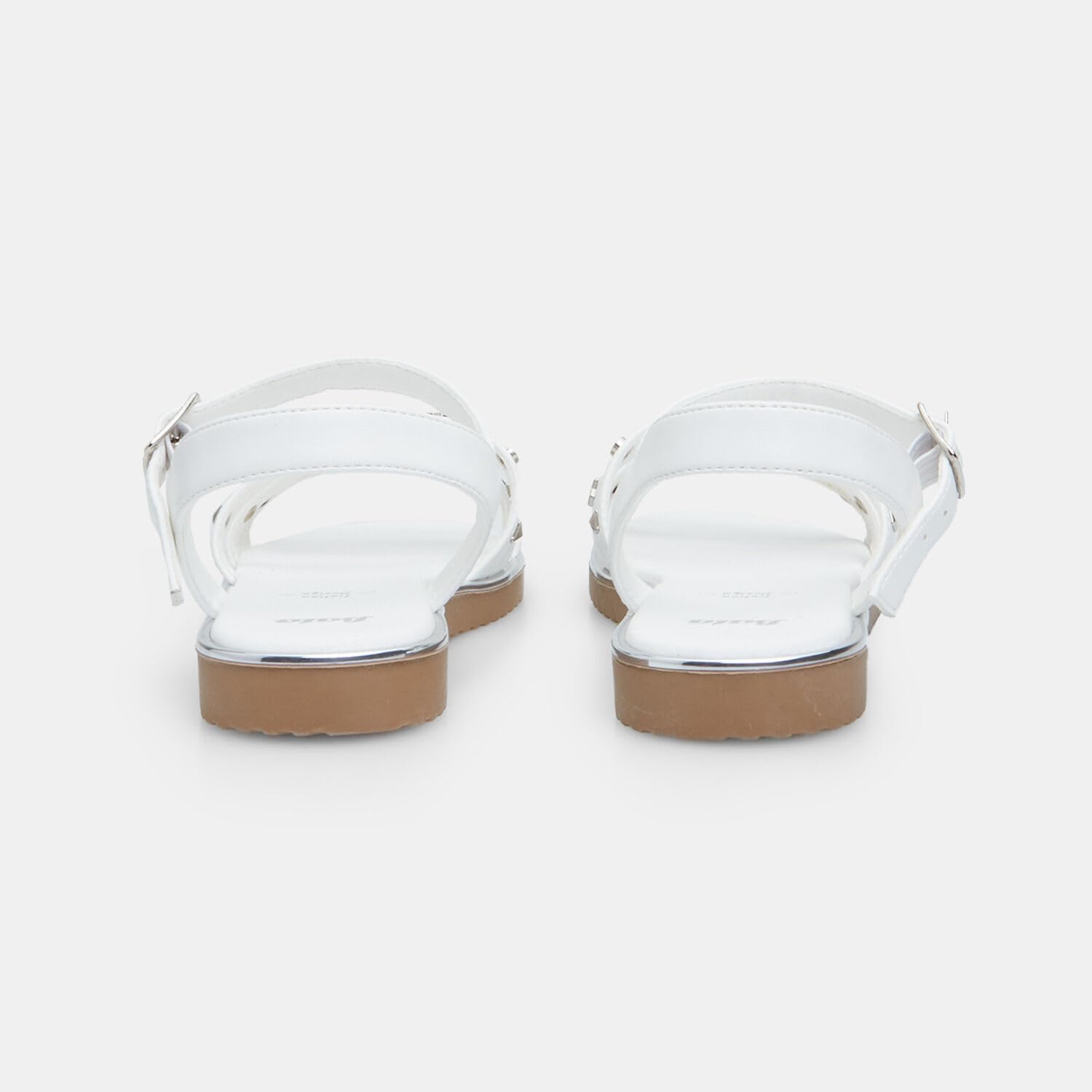 Bata Sandales fille clous dorés bride réglable