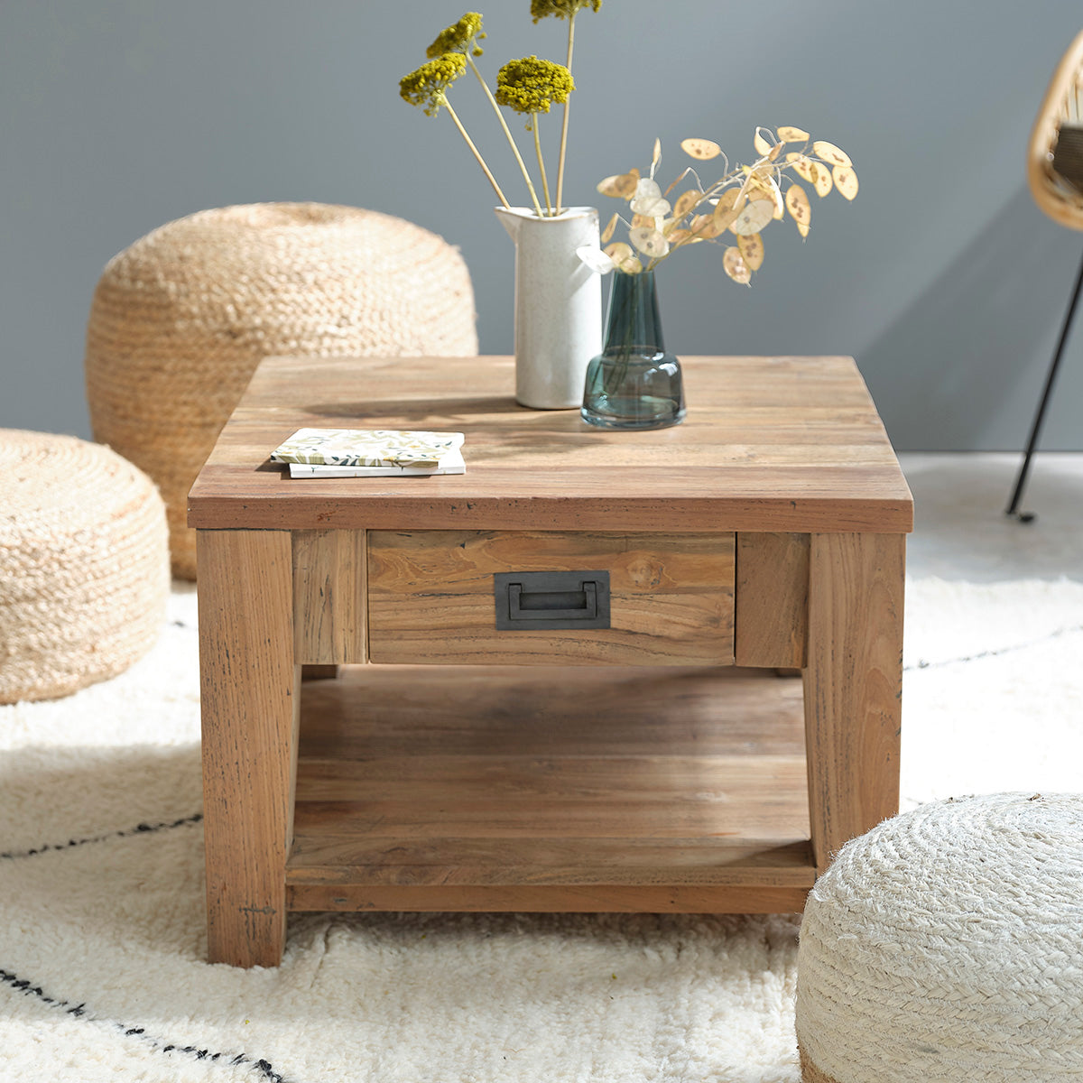 Berah Getah Cargo table basse teck recyclé 60 cm tiroir