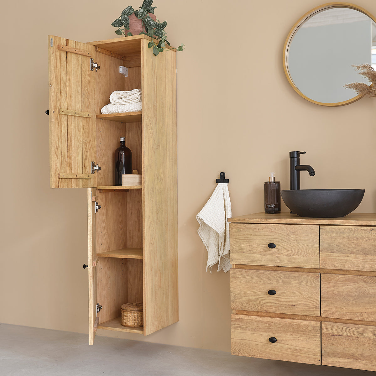 Berah Getah Ernest colonne chêne salle de bain 150 cm