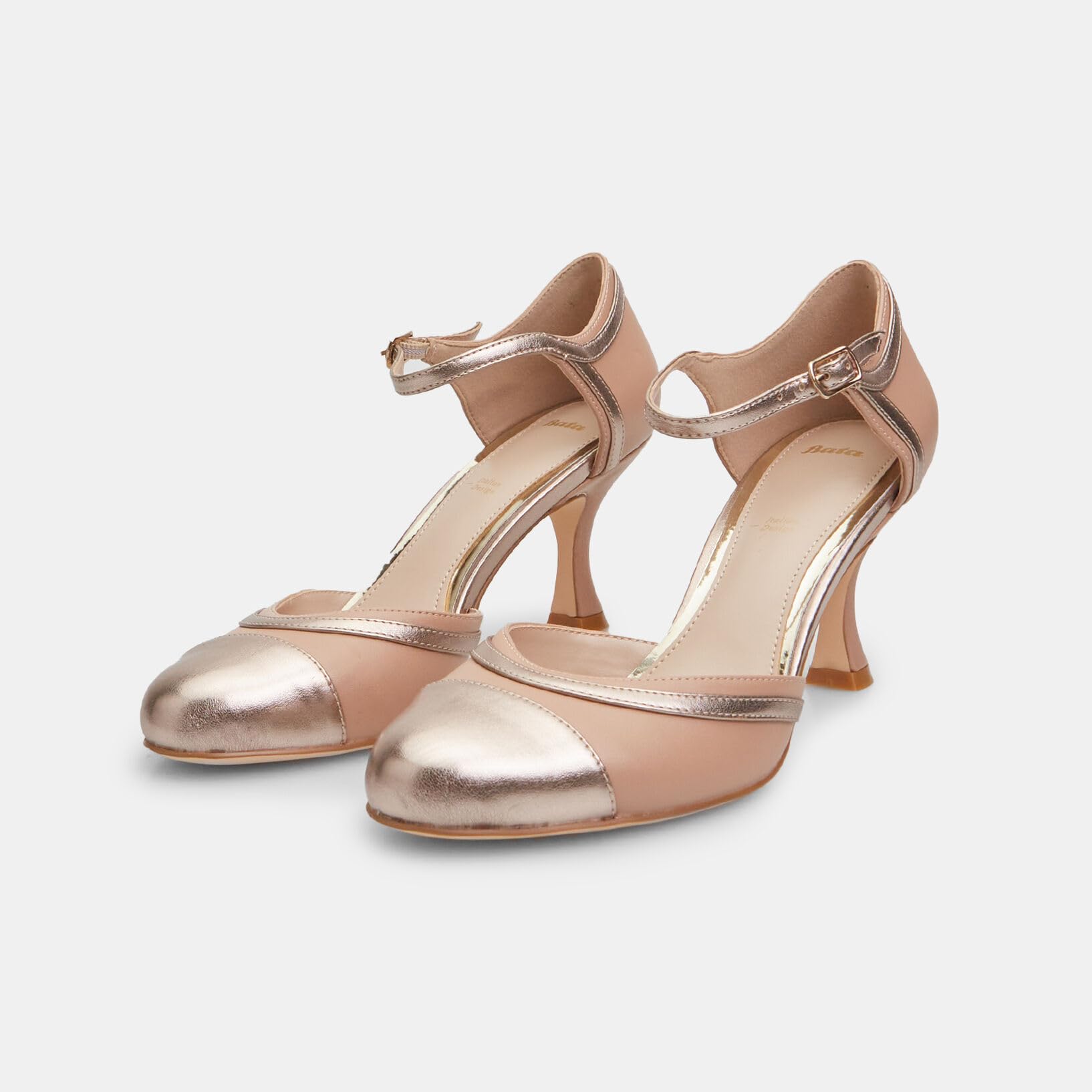 Bata Chaussures à talons escarpins femme 7,5 cm