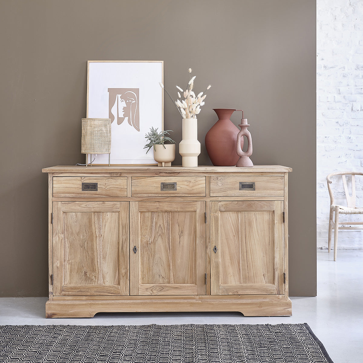 Berah Getah Boston buffet teck massif 150 cm 3 portes