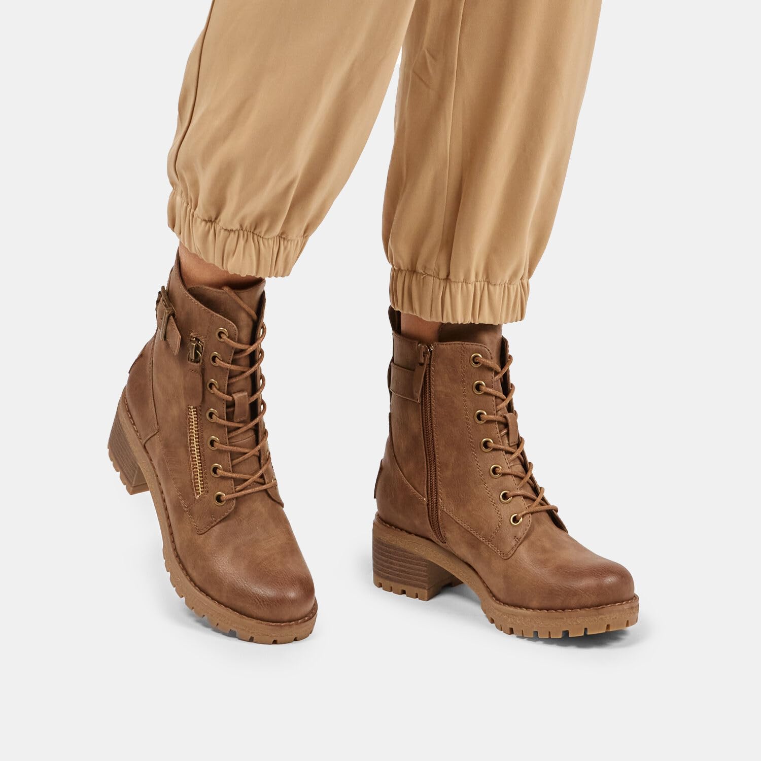 Bata Bottines femme zip boucles boots ville confort