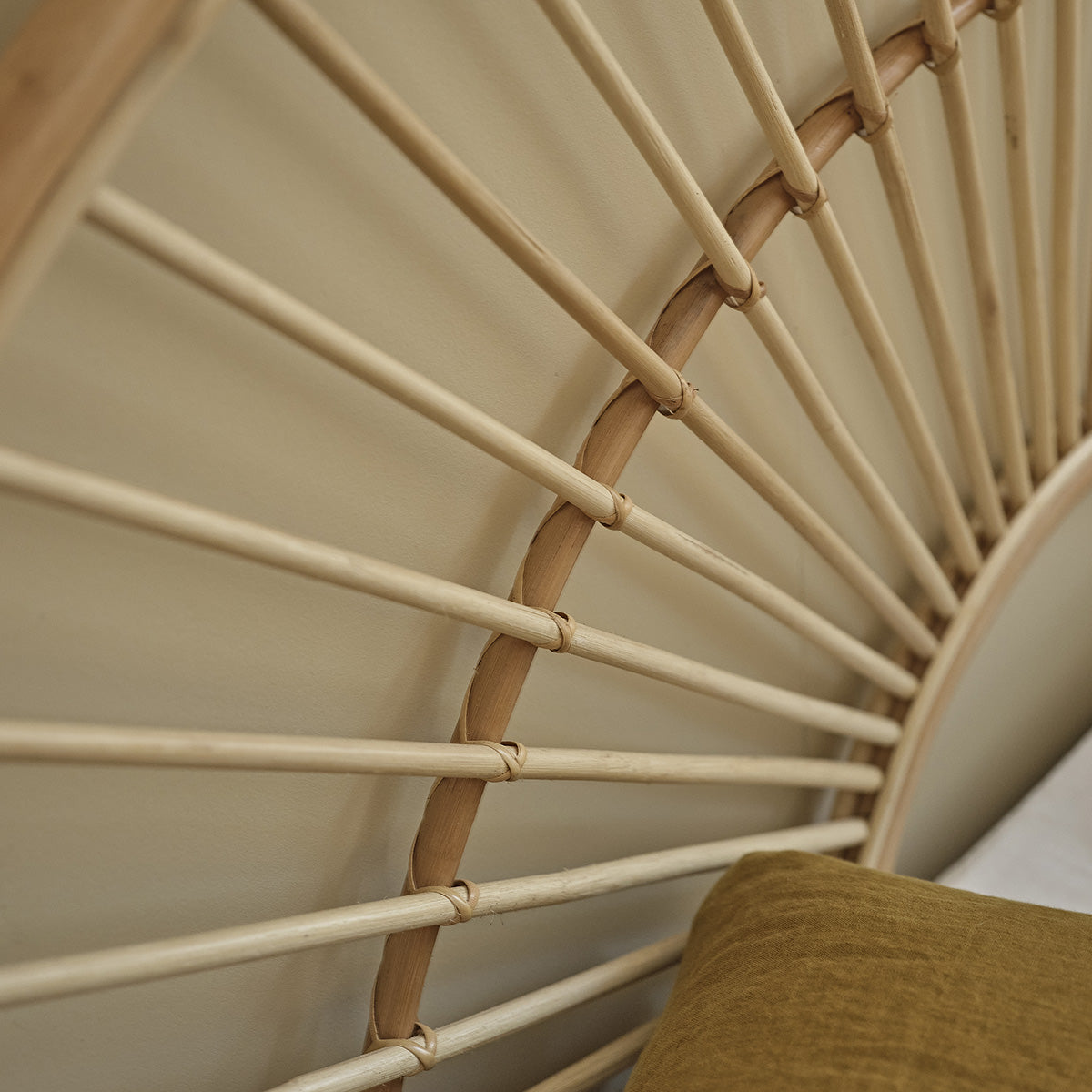 Berah Getah Chambre tête de lit rotin 160 cm arrondie