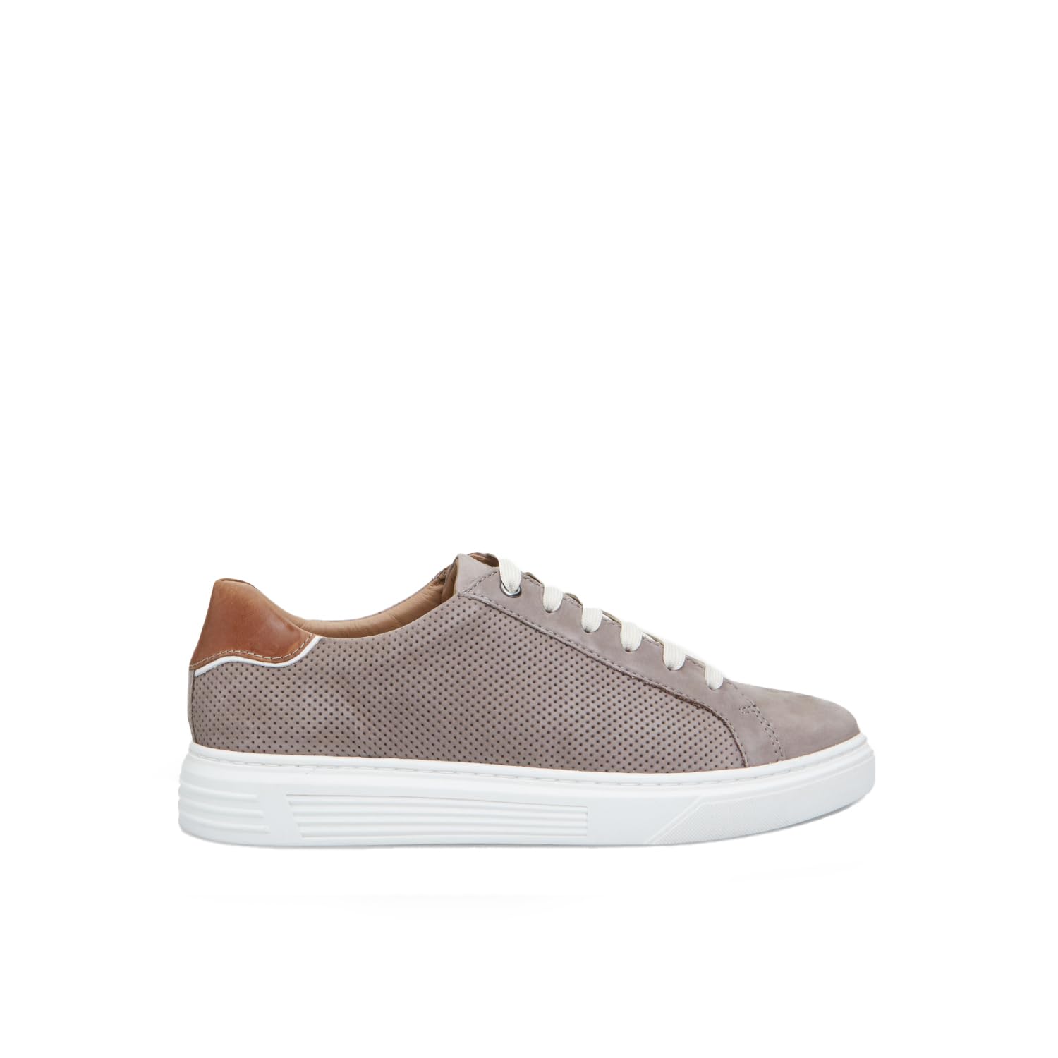 Bata chaussures à lacets homme nubuck perforé ville