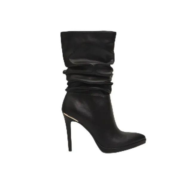 Bata Bottes femme bouclées talon aiguille soirée