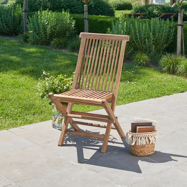 Berah Getah Bali chaise jardin teck huilé pliante