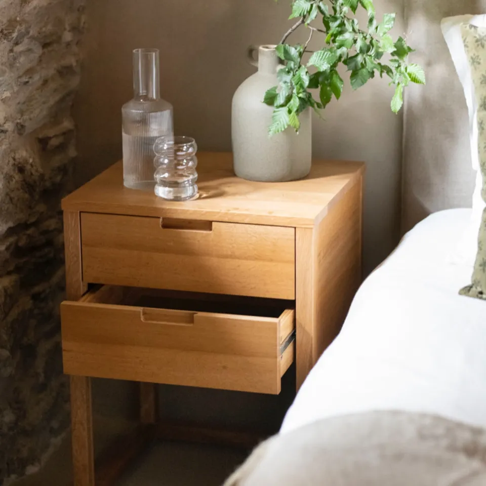 Andrea House Mueble table de nuit chêne 2 tiroirs