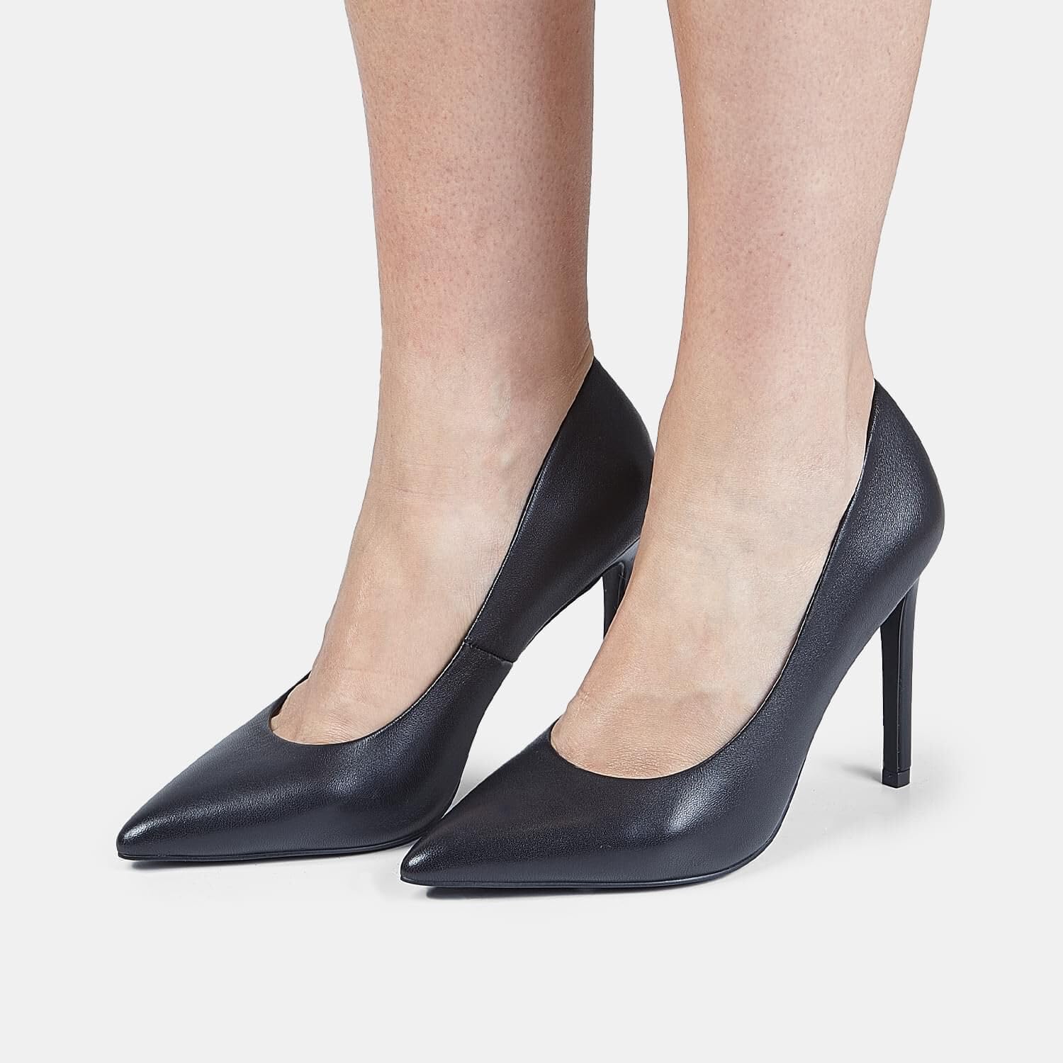 Bata Chaussures à talons escarpins cuir femme confort