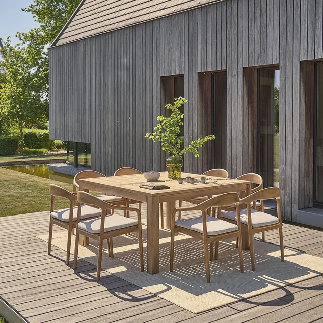 Berah Getah Ambre salon jardin teck 8 pers coussins grège
