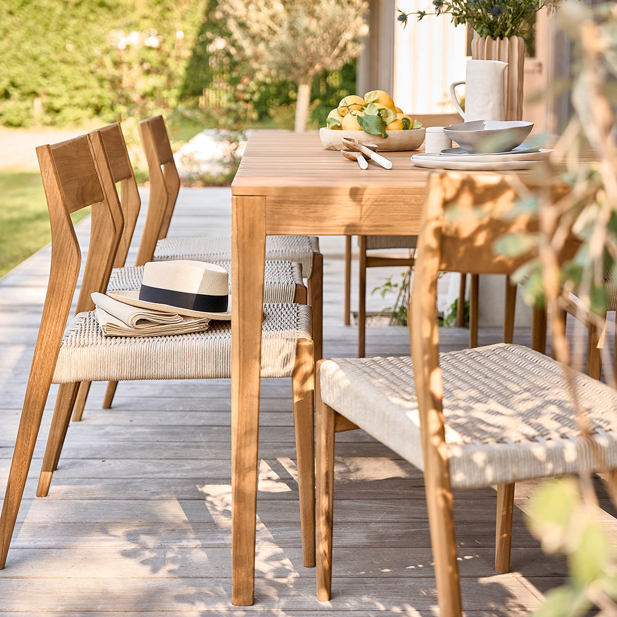 Berah Getah Livie chaise jardin teck cordage beige