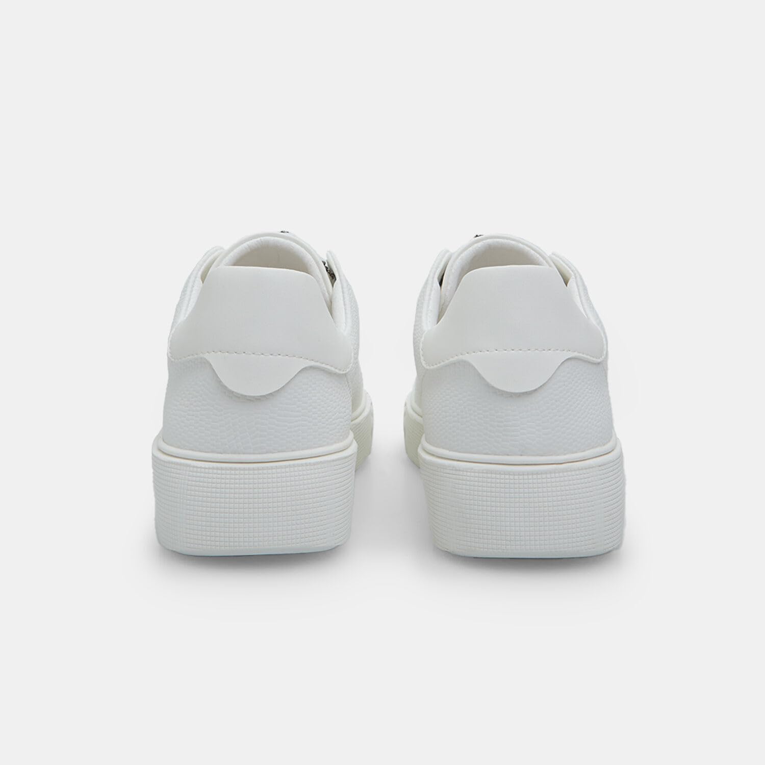 Bata Sneakers effet cuir décor bijou baskets femme