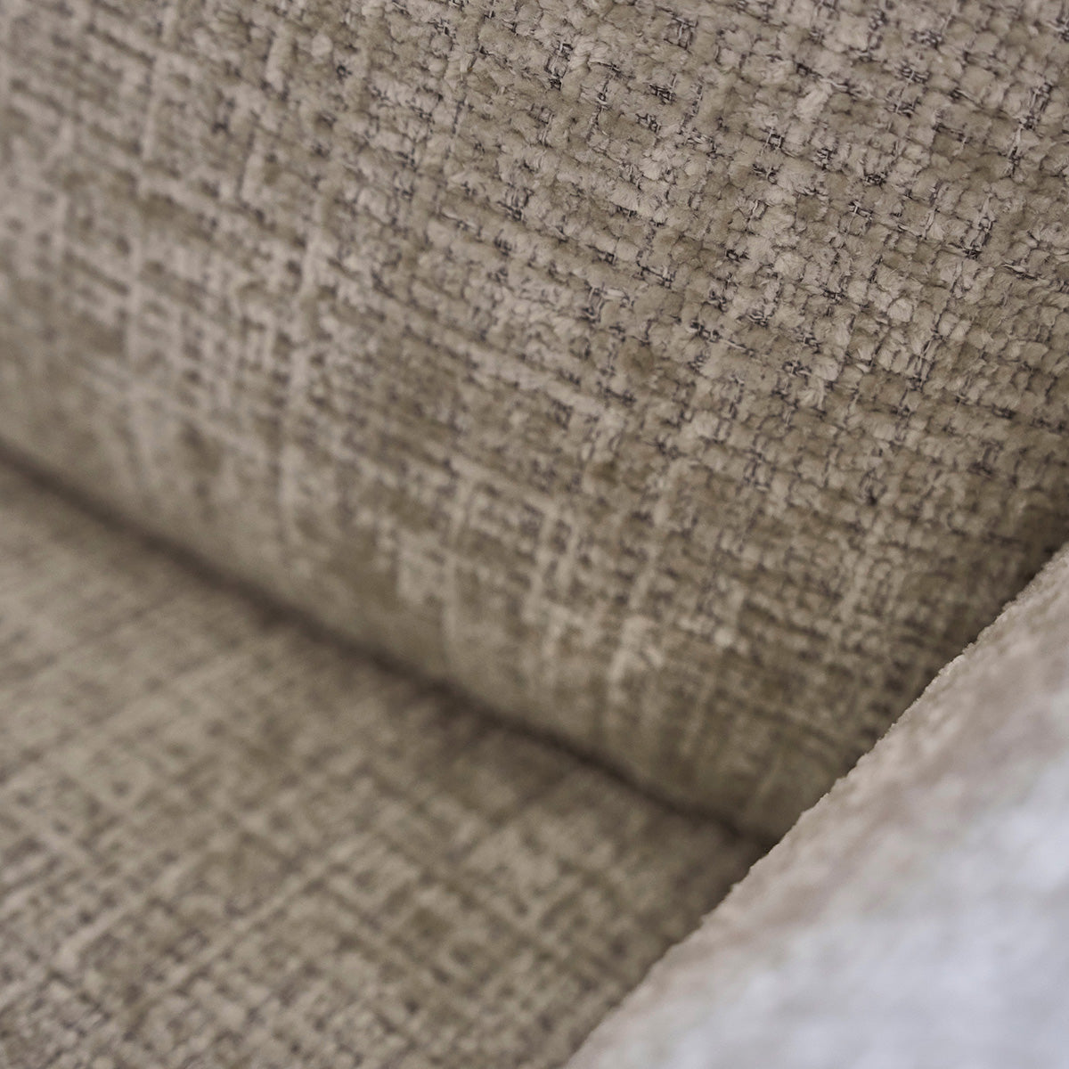 Berah Getah Hector canapé 3 places velours beige cocooning