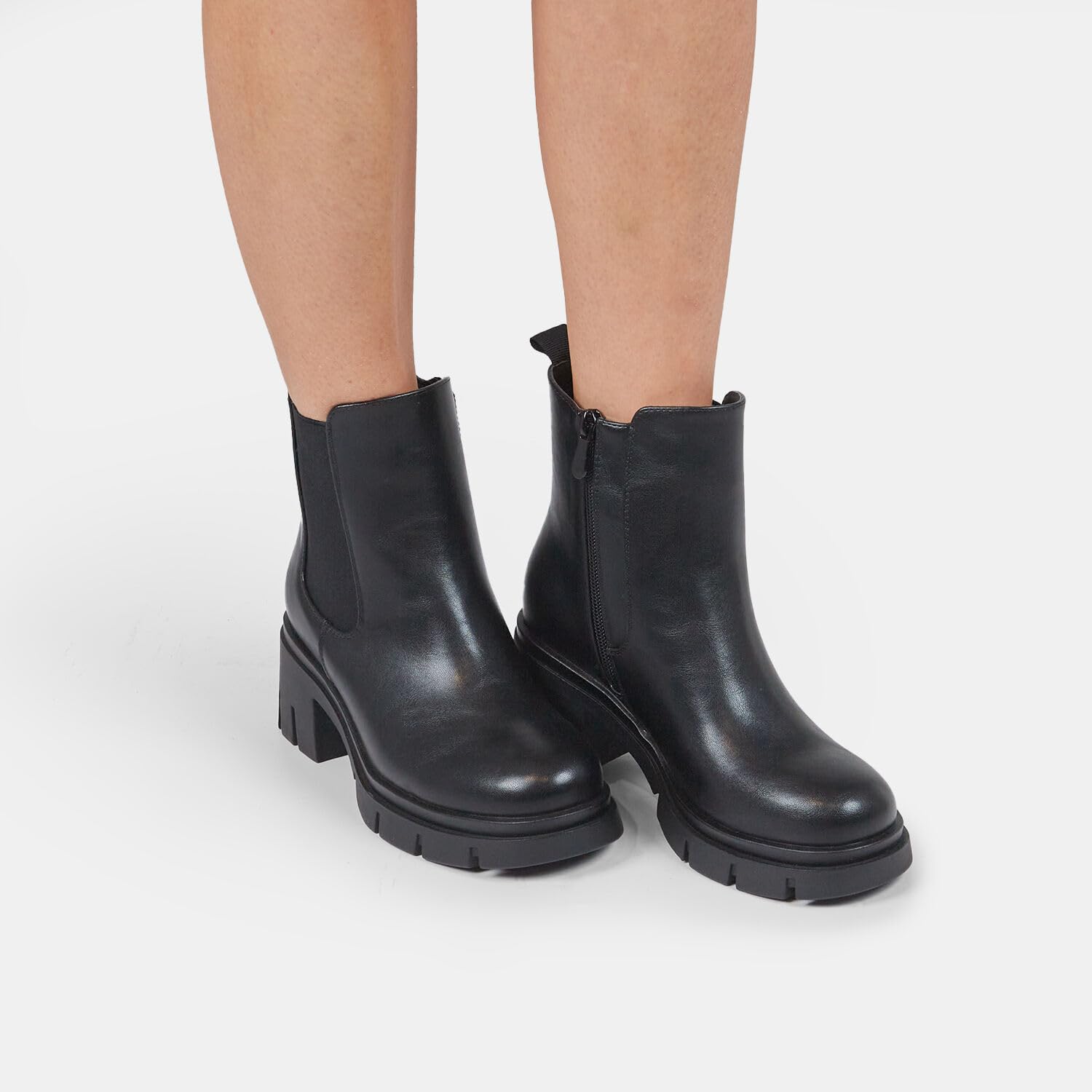 Bata Bottes Chelsea femme cuir à talon moyen