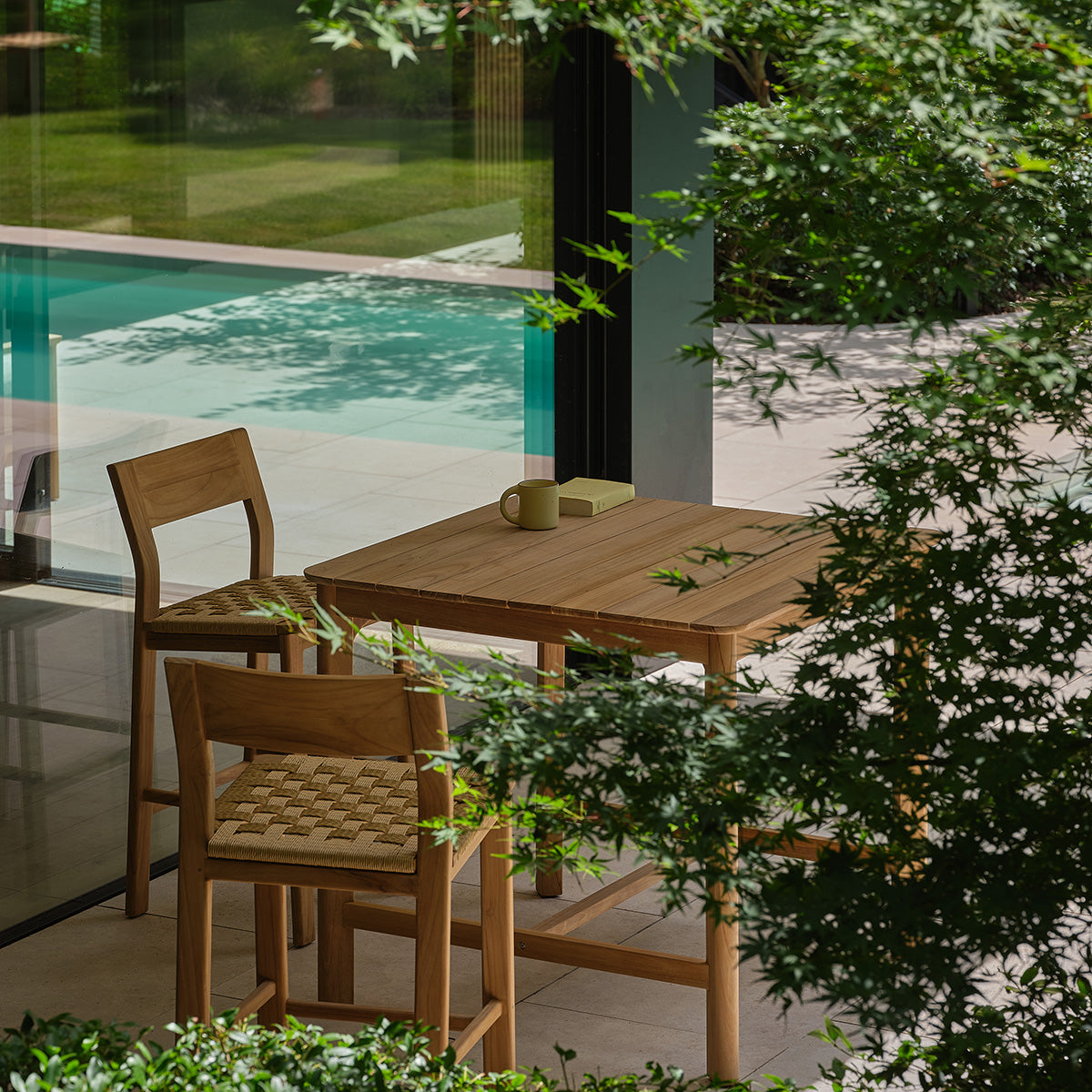 Berah Getah Piana table haute jardin teck 4 pers.