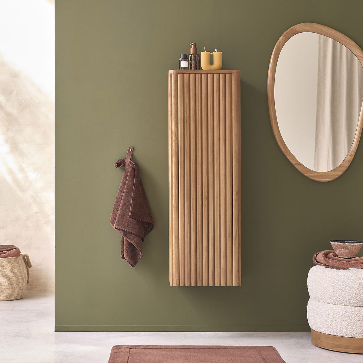 Berah Getah BELIZE Colonne salle de bain teck 120 cm suspendue