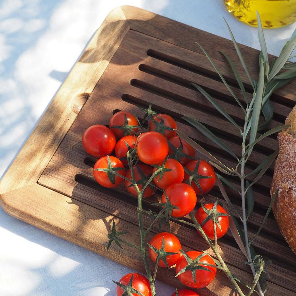 Andrea House Cocina planche pain bois acacia