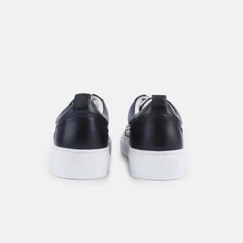Bata Sneakers femme cuir semelle zébrée