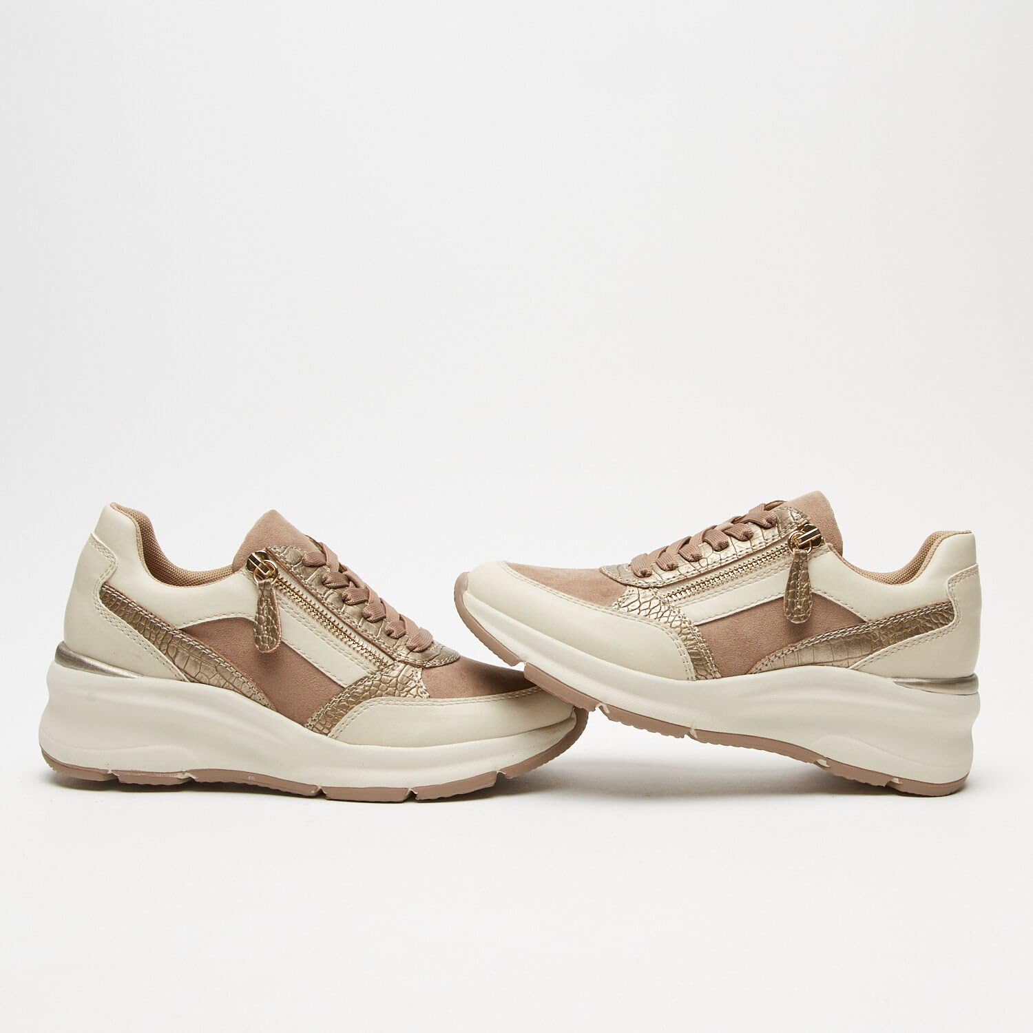 Bata Sneakers baskets compensées femme confort