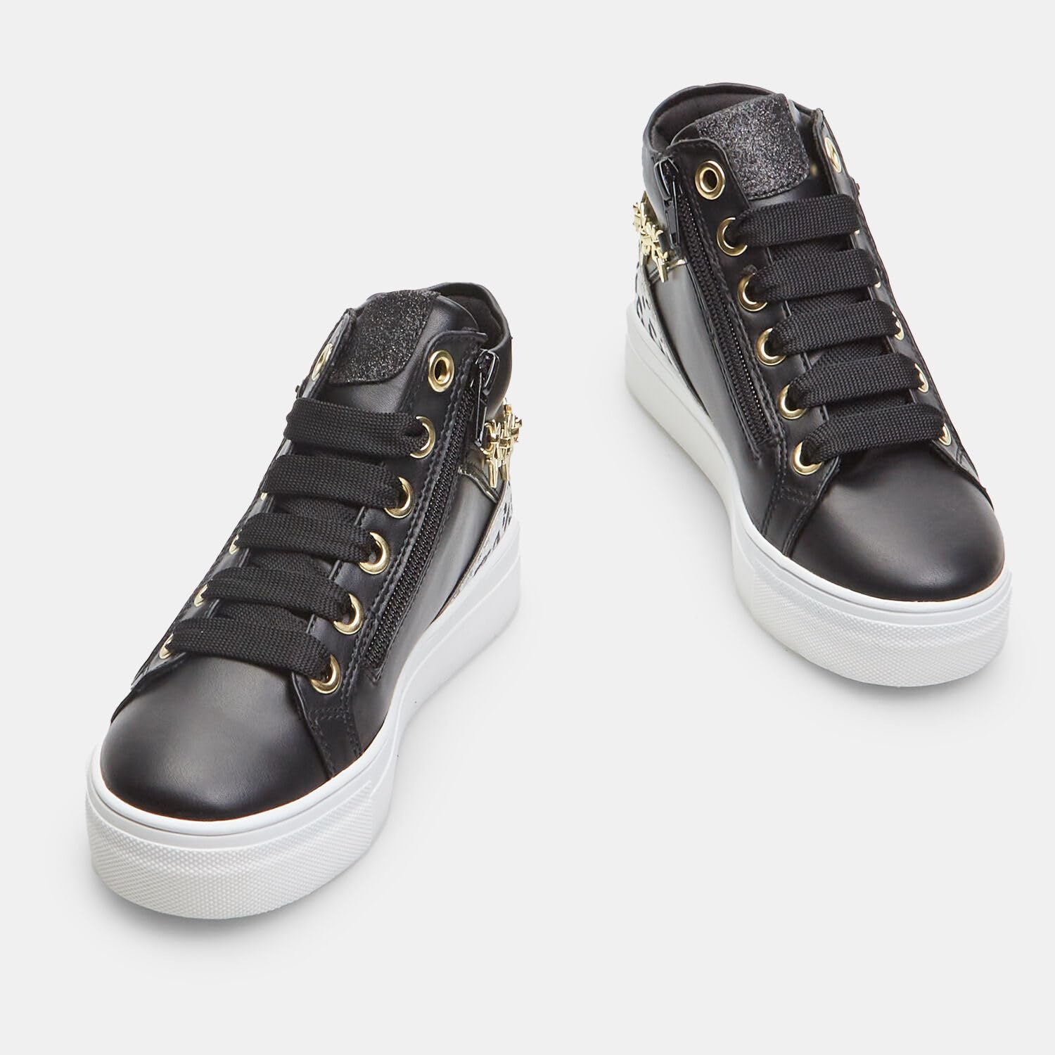 Bata Sneakers montantes fille chaine etoile baskets ville
