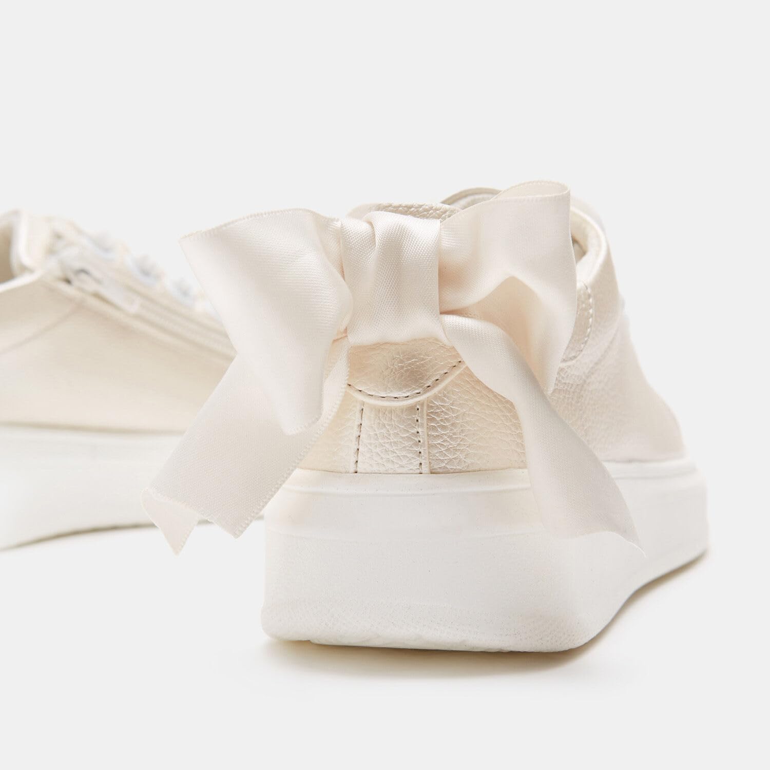 Bata Sneakers fille à nœud basket zip