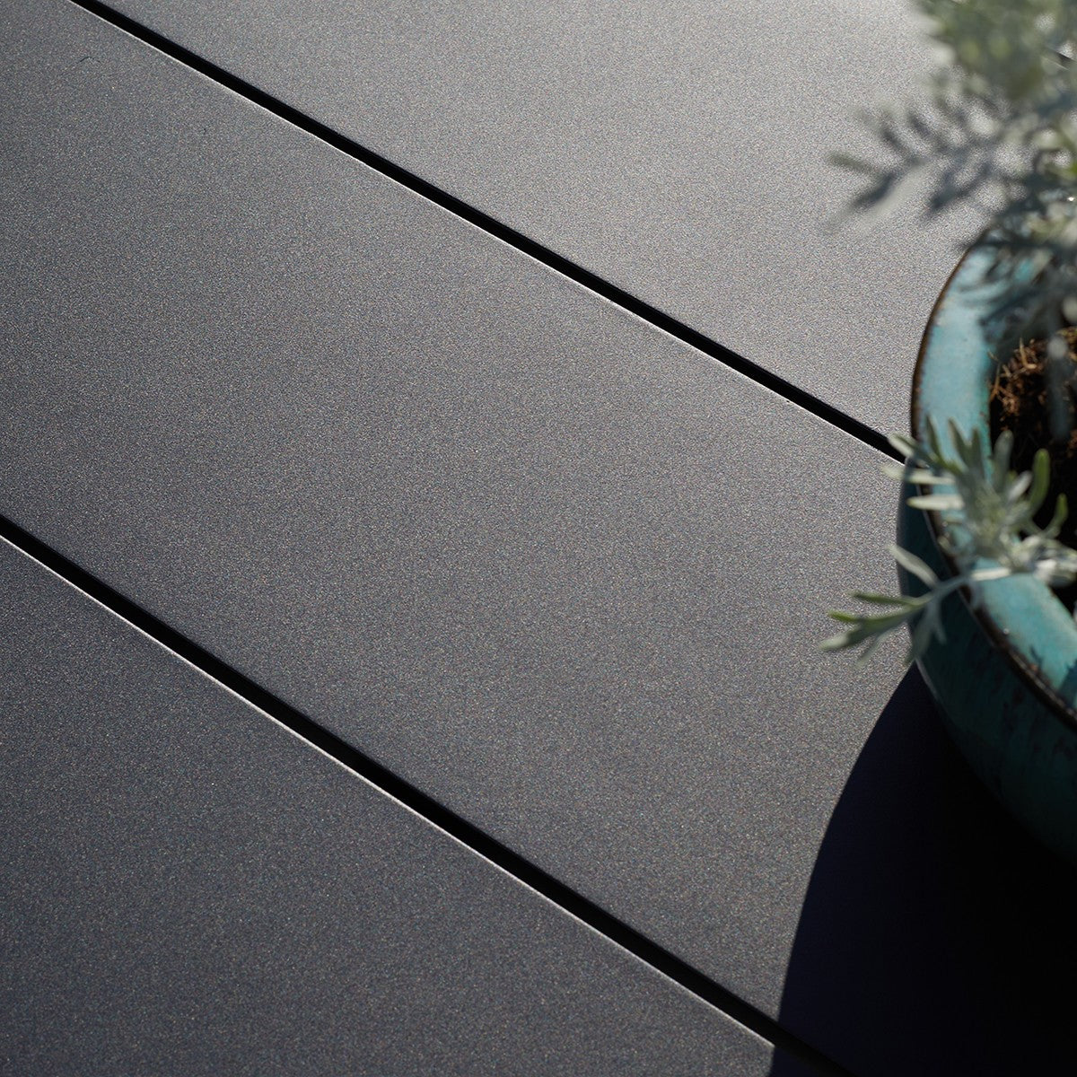 Berah Getah Ibiza table jardin alu noir 6 pers.