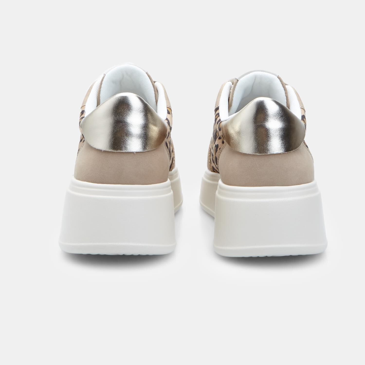Bata Baskets Femme Confortables sneakers tendance