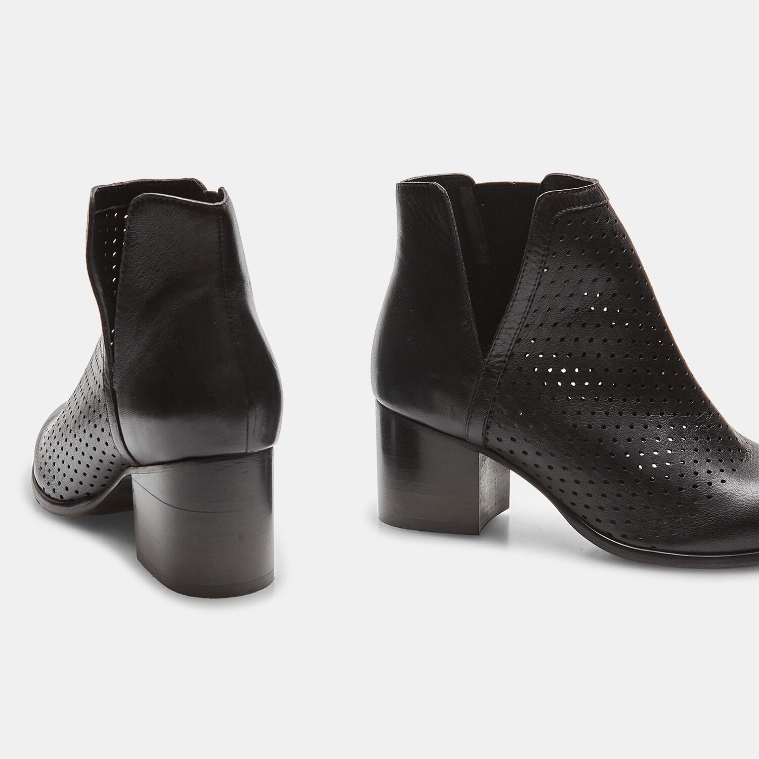 Bata Bottines cuir ajouré talons femme noir 36