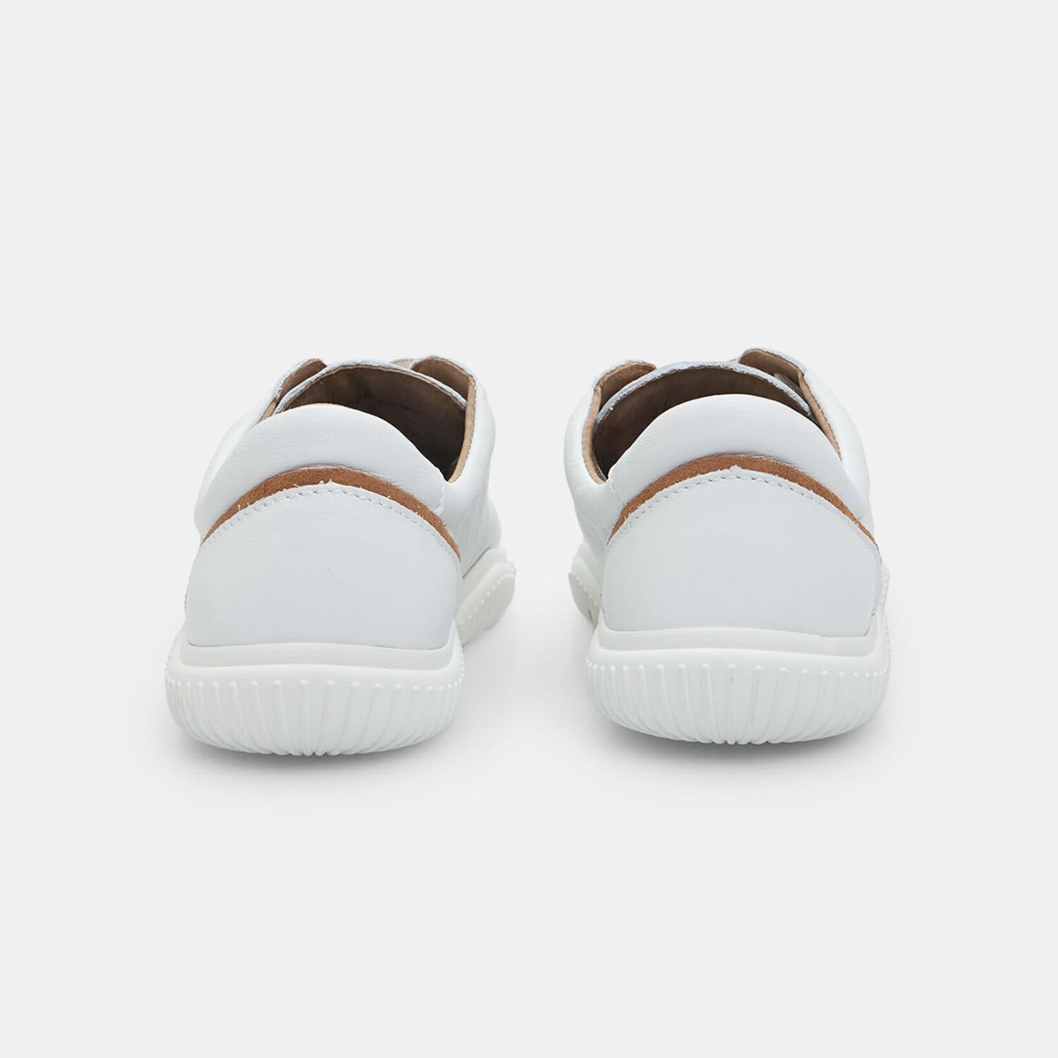 Bata Sneakers Femme Barefoot cuir confort ville