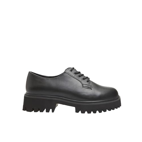 Bata Chaussures à lacets femme semelle crampons