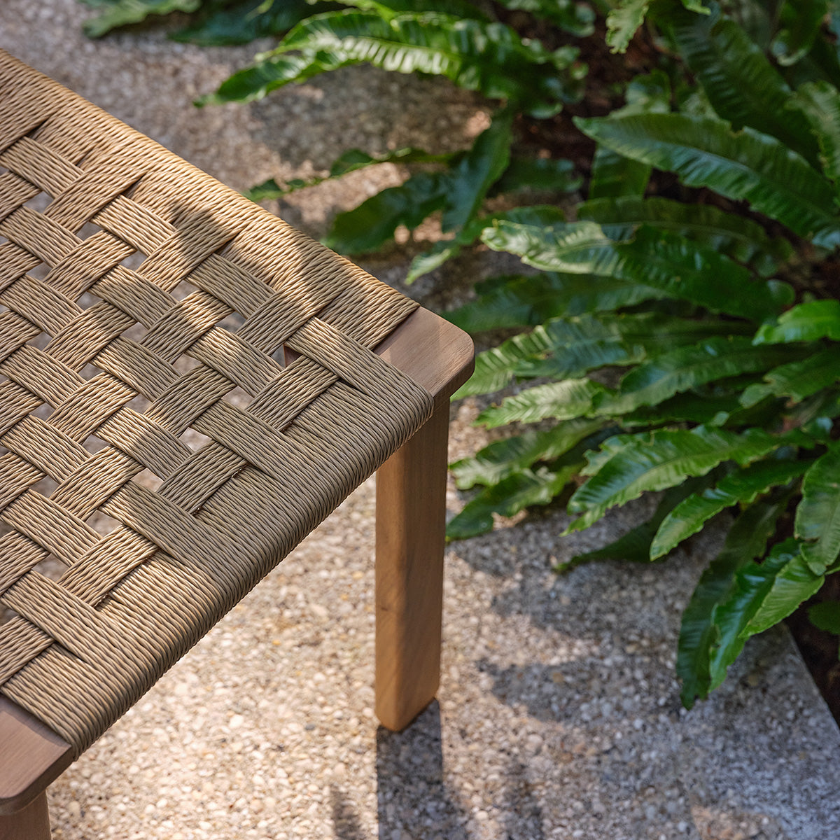 Berah Getah PIANA chaise jardin teck rotin tressé