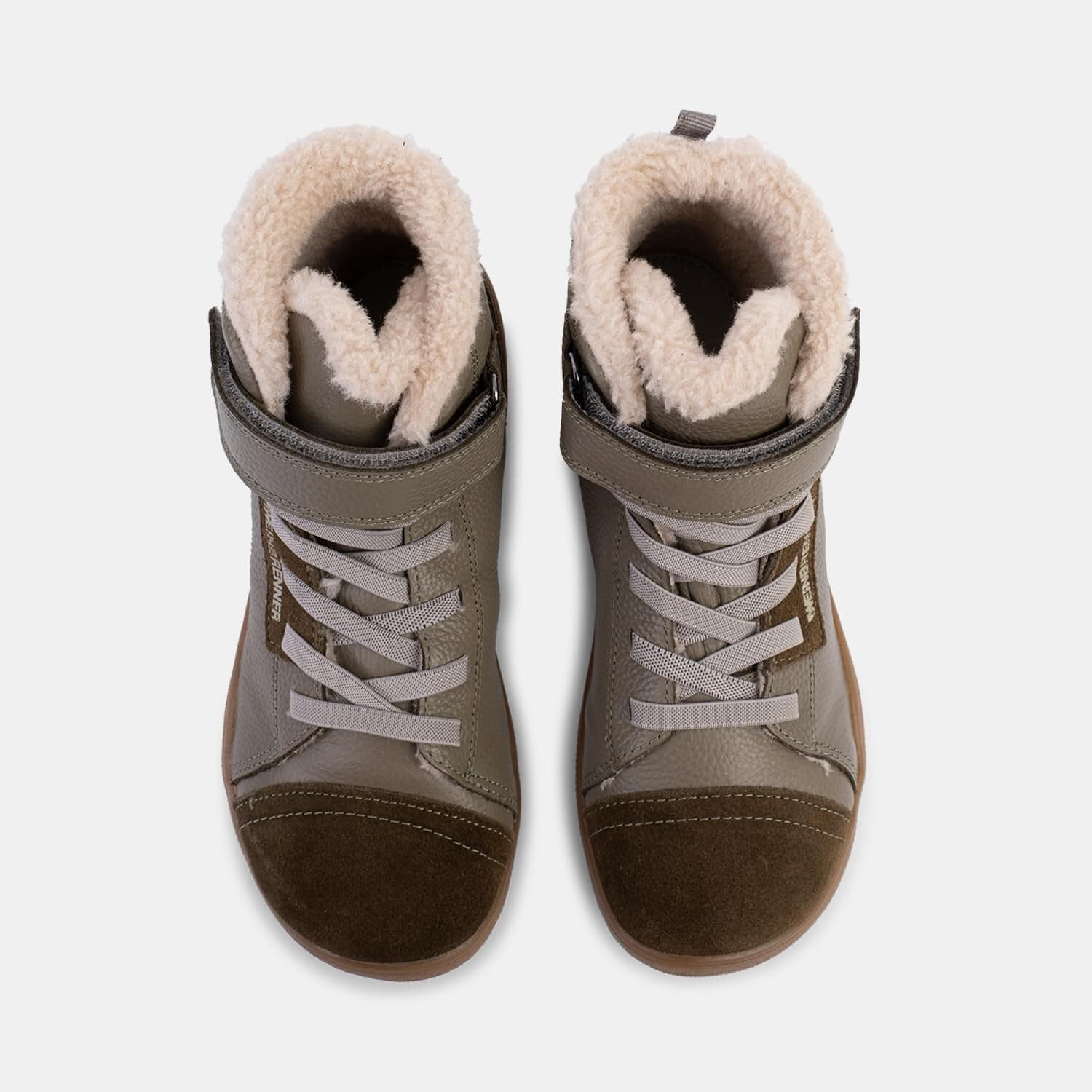 Bata Weinbrenner baskets barefoot enfant sport