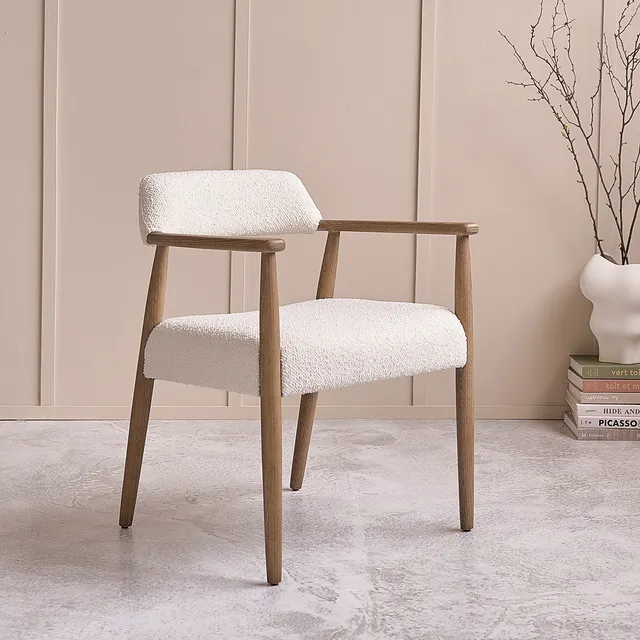 Berah Getah LUISA chaise chêne bouclette écrue accoudoirs