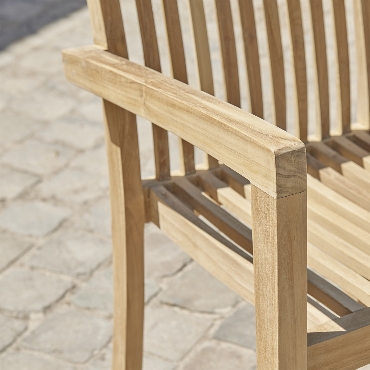 Berah Getah Malte fauteuil jardin teck empilable lot de 2