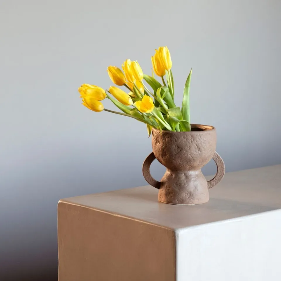 Andrea House Migori Vase céramique trophée