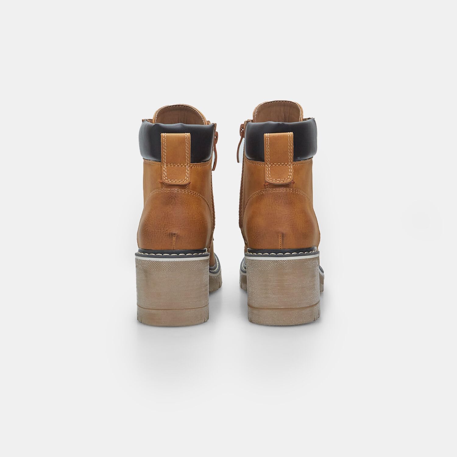Bata Chaussures à lacets femme montante talon moyen