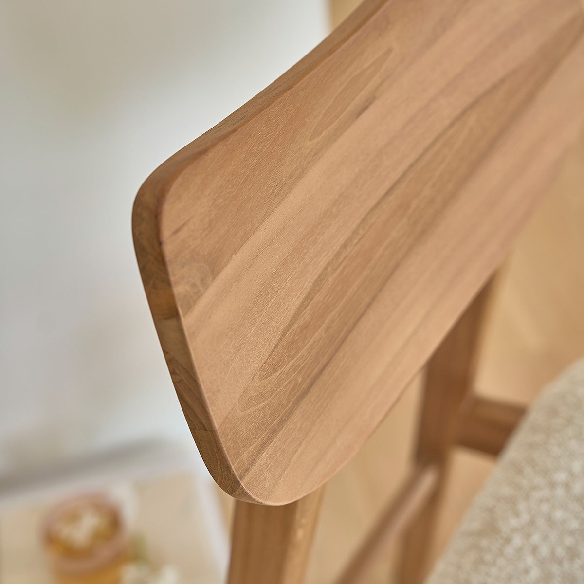 Berah Getah Adele lot 2 chaises teck massif bouclette