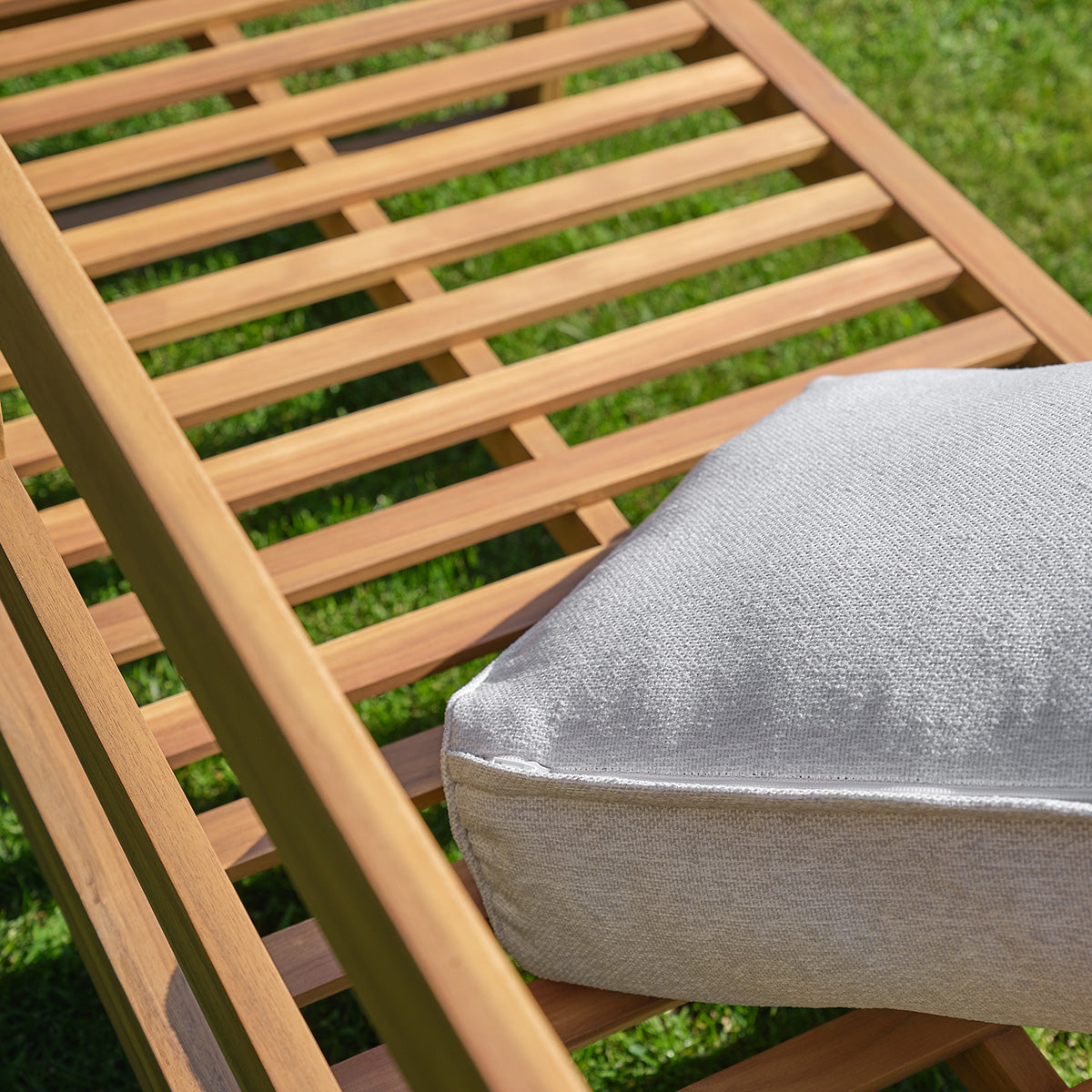 Berah Getah Milos salon de jardin bas acacia 4 places gris