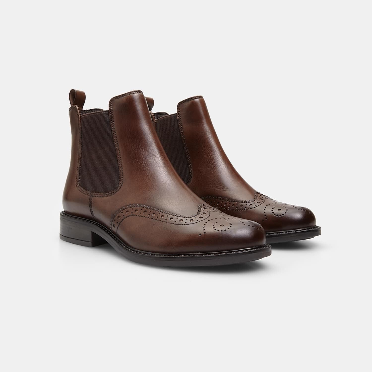 Bata ankle boot femme cuir brogue à lacets